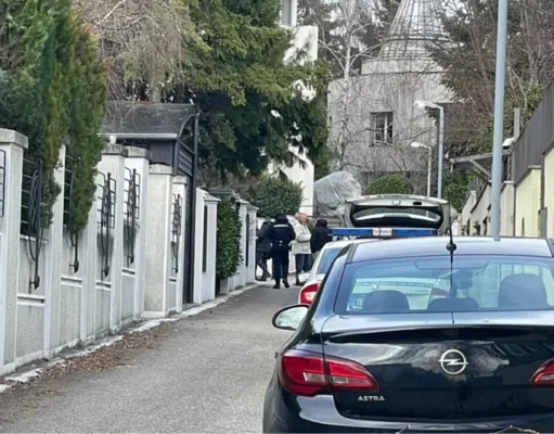 Detalji eksplozije: Geleri izrešetali kuću i vozni park Zdravka Čolića