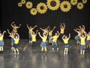 Danas manifestacija „100 dana đaka prvaka“