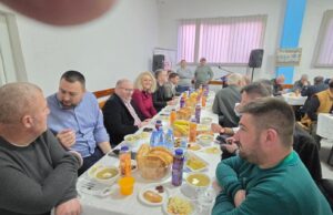 Merhamet priredio zajednički iftar u Prijedoru