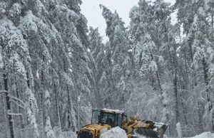 Kolaps i otežan saobraćaj širom BiH: Odroni, snijeg i poplave zatvaraju puteve