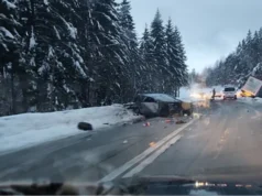 Stravična saobraćajna nesreća kod Ključa: Jedna osoba poginula, druga u kritičnom stanju