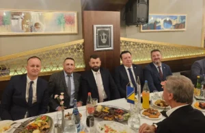 Uspješni Bosanci i Hercegovci na zajedničkom iftaru u Beču: Uz biznismene i advokati, inženjeri…
