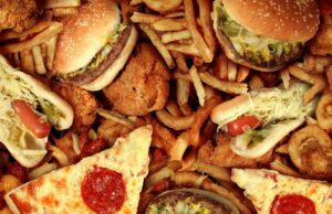 Smanjite rizik od bolesti: Ove namirnice biste trebali izbjegavati nakon 50. godine