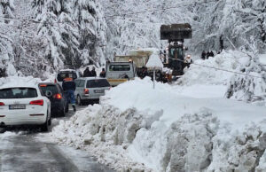 Kozara pod snijegom: Put ka Mrakovici prohodan, nema struje