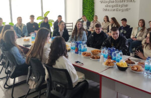 Učenici iz Prijedora posjetili IT kompaniju Asseco SEE u Banjaluci