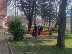 „Čisto proljeće“ u Prijedoru: Učenici uredili školsko dvorište i poslali poruku