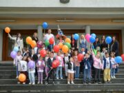 “Mali turisti” u posjeti Gradskoj upravi – kroz igru uče o svom gradu