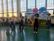 Pod sloganom „Djeca su svijet na dlanu“, u Kozarcu svečano obilježen Dan škole