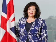 Schmidt odlazi, mijenja ga dama iz Engleske