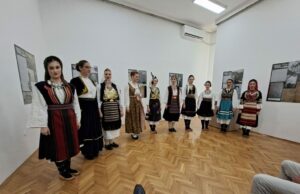 Veče tradicionalne pjesme održano u Muzeju Kozare: Mladi čuvaju bogatstvo tradicije