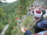 Obilježena 34. godišnjica masakra na Korićanskim stijenama: Strijeljana 224 logoraša i bačena u ponor