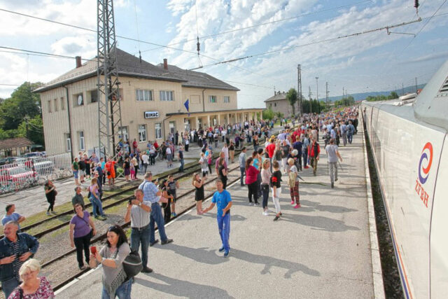 zeljeznicka_stanica_bihac_opt