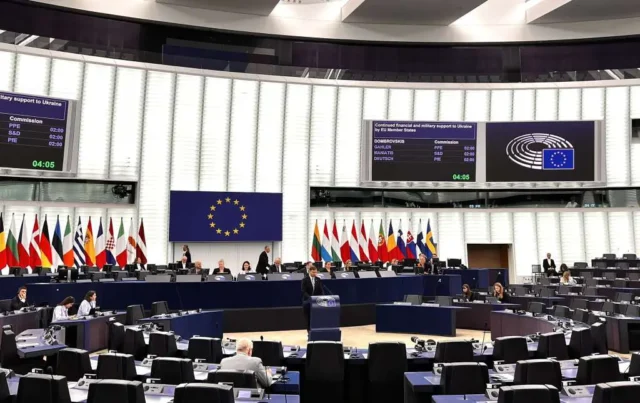 Evropski-parlament.jpg