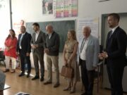 Školski namještaj iz Austrije prijedorskoj osnovnoj školi