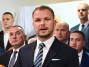 Stanivukovićev pokret kažnjen s 15.000 KM zbog zloupotrebe djece u političke svrhe i preuranjene izborne kampanje