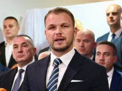 Stanivukovićev pokret kažnjen s 15.000 KM zbog zloupotrebe djece u političke svrhe i preuranjene izborne kampanje