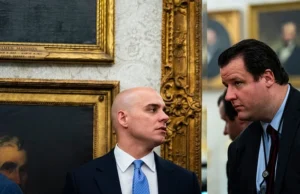 Trumpovi savjetnici sav novac koji su dobili od Milorada Dodika donirali biblioteci