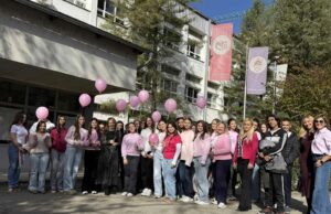 Ružičasti oktobar u Prijedoru: Učenici ukazali na značaj prevencije raka dojke